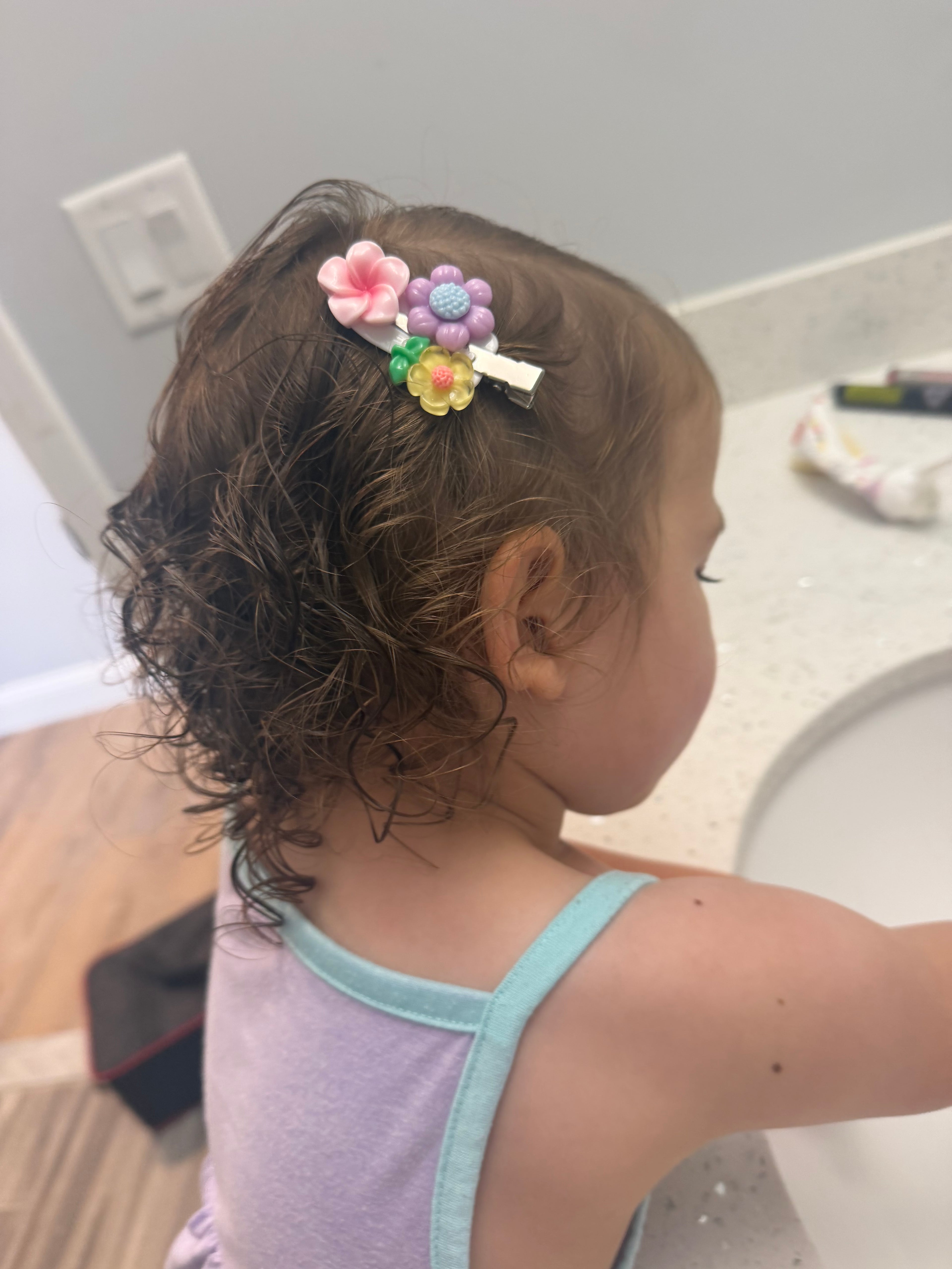 Toddler flower clips